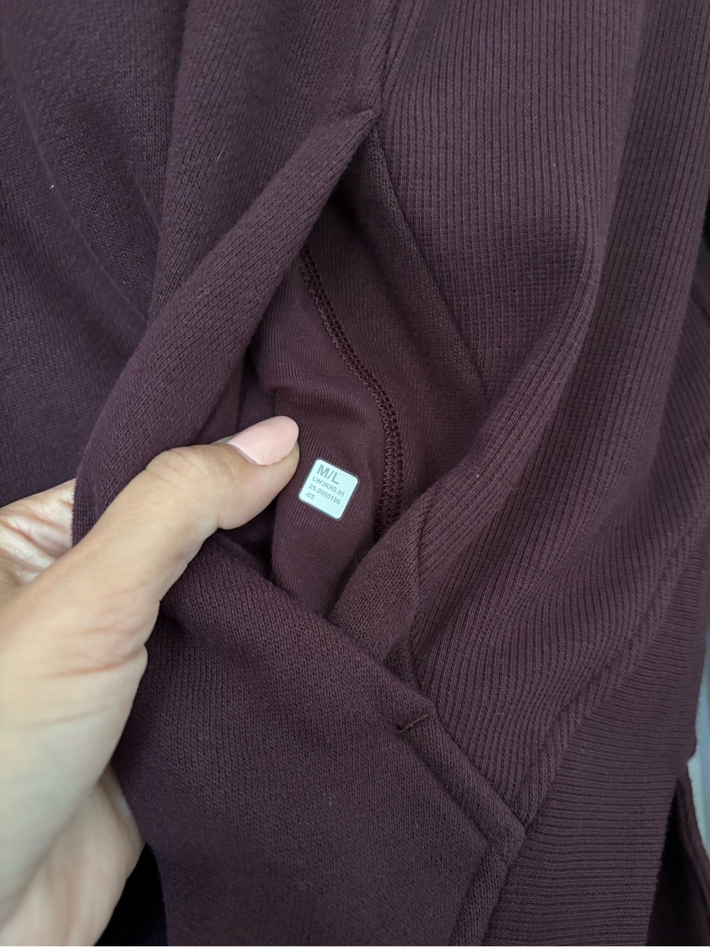 Lululemon Scuba Oversized Side-Slit Hoodie, Size M/L - Picture 5 of 12
